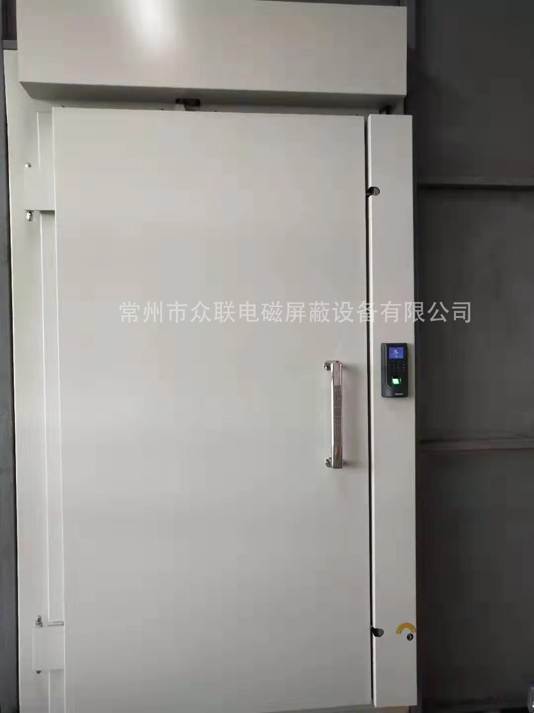 武警某支隊焊接式屏蔽機房